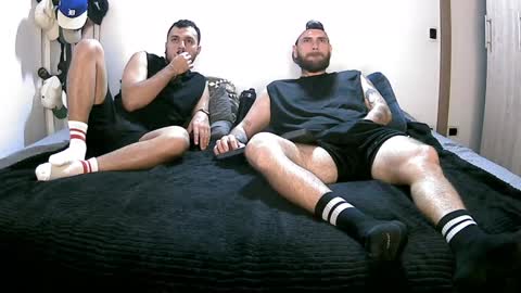 Snapshot of pipe1203 chatting on 01/22/25, 02:04 pipe1203 online show from 01/22/25, 02:04