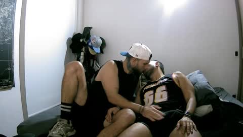 Snapshot of pipe1203 chatting on 11/15/25, 12:08 pipe1203 online show from 11/15/25, 12:08