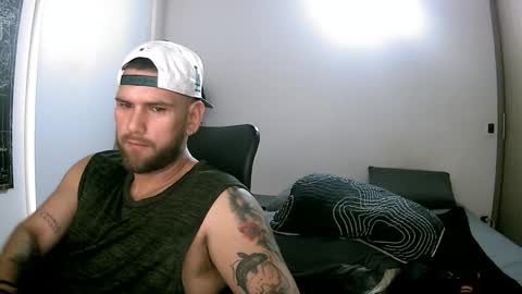 Snapshot of pipe1203 chatting on 12/03/25, 09:24 pipe1203 online show from 12/03/25, 09:24