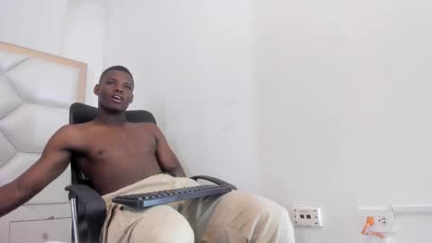 Snapshot of pipeking20 chatting on 02/18/26, 04:36 P I P E online show from 02/18/26, 04:36