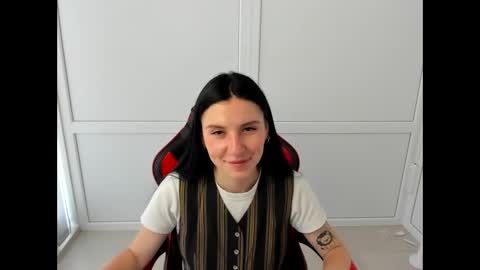 Snapshot of piper_smilee chatting on 06/11/26, 12:03 Piper online show from 06/11/26, 12:03