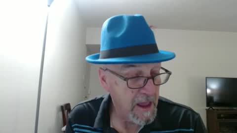 Snapshot of pipewizard chatting on 01/26/25, 12:16 pipewizard online show from 01/26/25, 12:16