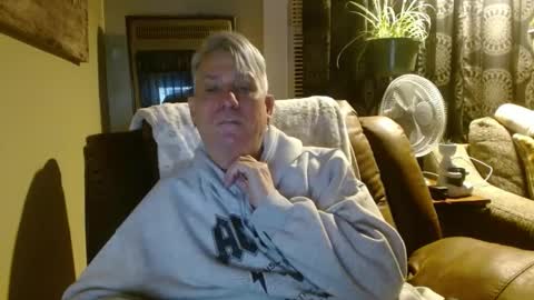 pirate334 online show from 01/24/25, 01:24