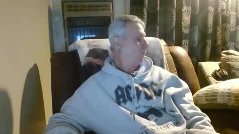 pirate334 online show from 02/08/26, 02:04