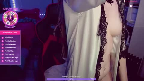 Snapshot of pirrate chatting on 10/28/25, 12:41 Pirate Coco online show from 10/28/25, 12:41