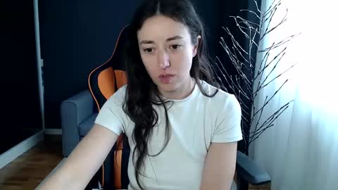 piscesgirl06 online show from 01/23/25, 09:08