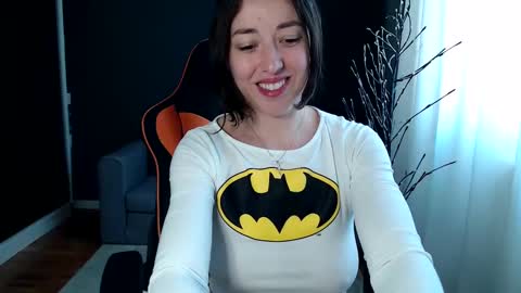 piscesgirl06 online show from 02/04/25, 06:25