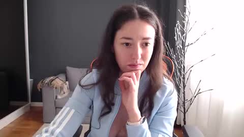 Snapshot of piscesgirl06 chatting on 04/11/26, 05:34 piscesgirl06 online show from 04/11/26, 05:34
