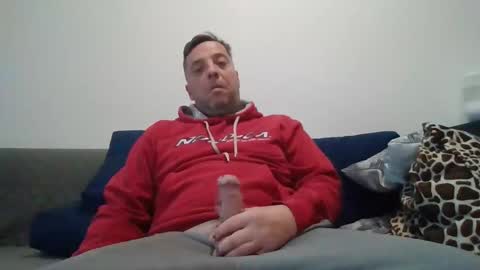 Snapshot of pislezg1 chatting on 12/05/25, 09:29 pislezg1 online show from 12/05/25, 09:29