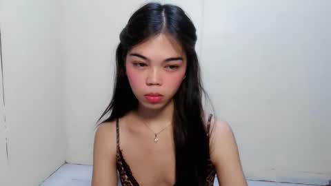 Snapshot of pitchy_pitch chatting on 04/21/26, 04:08 The Girl Named Eyve online show from 04/21/26, 04:08