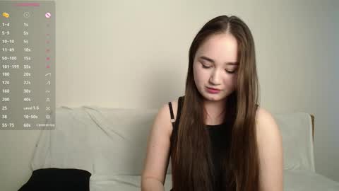Snapshot of pixie____ chatting on 05/12/26, 02:25 Lily online show from 05/12/26, 02:25