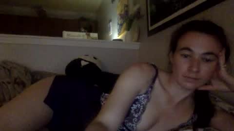 pixie_bella online show from 10/31/25, 02:51