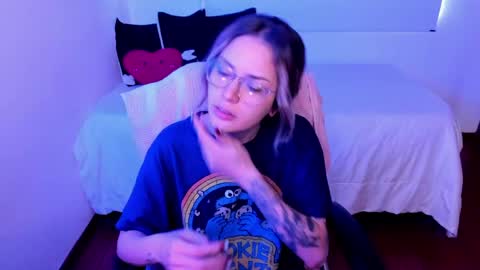 pixie online show from 06/06/26, 11:26