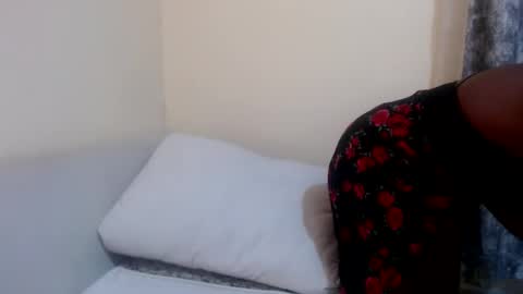 pixietease1 online show from 09/27/25, 08:47