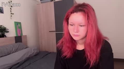 Snapshot of pixieyes0n chatting on 02/15/26, 02:08 Daryl online show from 02/15/26, 02:08