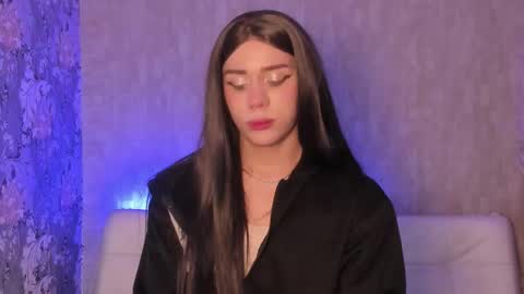 cris online show from 12/05/25, 08:45