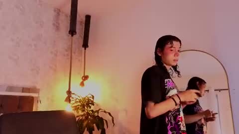 cris online show from 06/21/26, 04:42