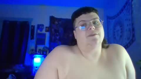 Snapshot of pizzabuttstuff chatting on 03/08/25, 03:06 daddy pizza online show from 03/08/25, 03:06