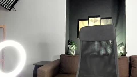 Snapshot of pjatteryd chatting on 02/28/25, 01:14 pjatteryd online show from 02/28/25, 01:14