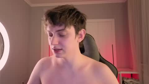 Snapshot of pjatteryd chatting on 04/15/26, 07:58 pjatteryd online show from 04/15/26, 07:58