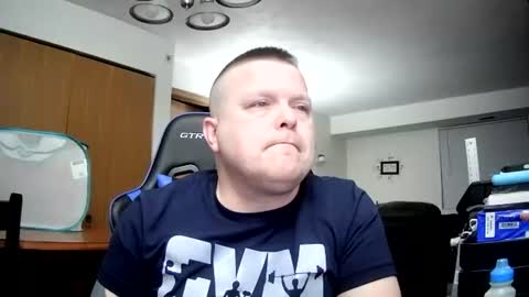 Snapshot of pkgotnos1 chatting on 02/04/26, 02:17 pkgotnos1 online show from 02/04/26, 02:17