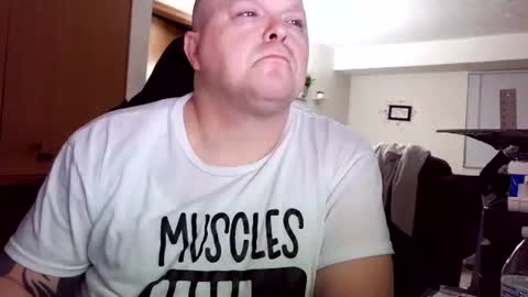 Snapshot of pkgotnos1 chatting on 02/28/26, 02:56 pkgotnos1 online show from 02/28/26, 02:56