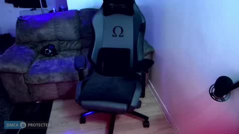 Snapshot of plasticme chatting on 01/06/25, 06:31 plasticme online show from 01/06/25, 06:31