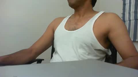 Snapshot of platino3026 chatting on 11/20/25, 12:33 platino3026 online show from 11/20/25, 12:33