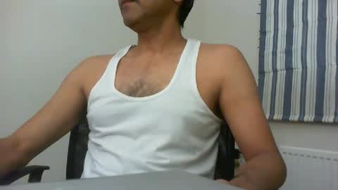 Snapshot of platino3026 chatting on 02/04/26, 10:58 platino3026 online show from 02/04/26, 10:58