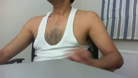 Snapshot of platino3026 chatting on 02/11/26, 11:10 platino3026 online show from 02/11/26, 11:10