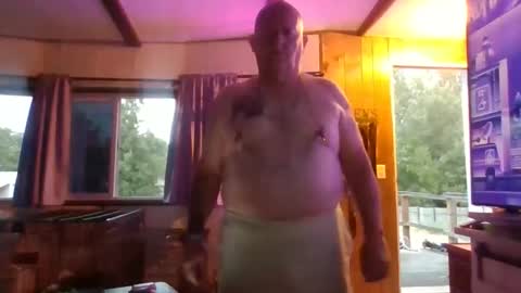chaz online show from 06/09/26, 03:29