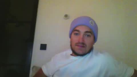 Snapshot of playboydutch chatting on 11/28/25, 03:25 playboydutch online show from 11/28/25, 03:25