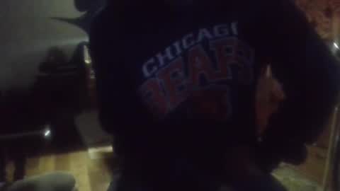 Snapshot of playerpleasure chatting on 10/19/25, 08:04 playerpleasure online show from 10/19/25, 08:04