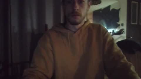 Snapshot of playerpleasure chatting on 11/24/25, 12:43 playerpleasure online show from 11/24/25, 12:43