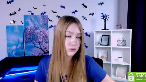 Sophie online show from 12/20/24, 10:49