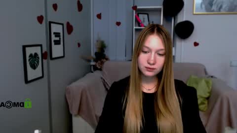 Sophie online show from 02/23/25, 06:45