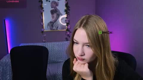 Sophie online show from 10/09/25, 08:51