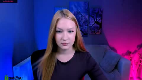 Sophie online show from 11/28/25, 10:40