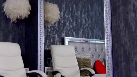 Snapshot of playfulnicole chatting on 01/11/25, 09:15 PlayfulNicole online show from 01/11/25, 09:15