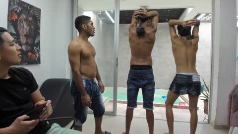   online show from 02/02/25, 04:11