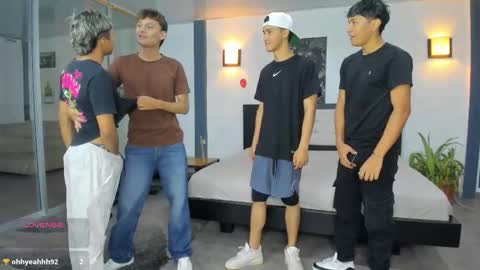   online show from 11/06/25, 11:15