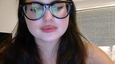 Mary online show from 04/08/26, 09:04