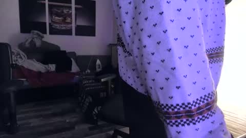 Snapshot of plboy23 chatting on 12/23/24, 03:01 Hello ask me . Im glad to see you here in my room. Welcome PVT is open online show from 12/23/24, 03:01