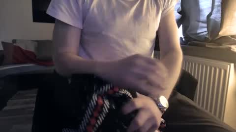 Snapshot of plboy23 chatting on 12/25/24, 10:17 Hello ask me . Im glad to see you here in my room. Welcome PVT is open online show from 12/25/24, 10:17