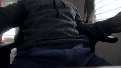 Snapshot of plboy23 chatting on 01/19/25, 03:42 Hello ask me . Im glad to see you here in my room. Welcome PVT is open online show from 01/19/25, 03:42