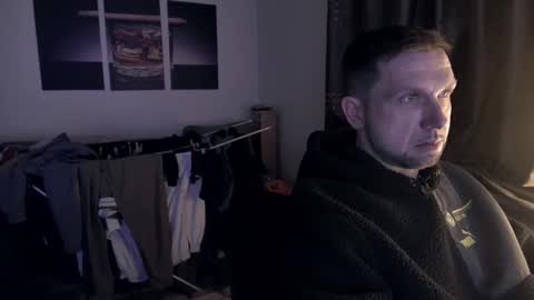 Snapshot of plboy23 chatting on 01/22/25, 06:31 Hello ask me . Im glad to see you here in my room. Welcome PVT is open online show from 01/22/25, 06:31