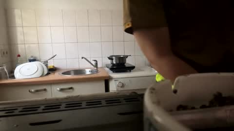 Snapshot of plboy23 chatting on 10/21/25, 02:51 Hello ask me . Im glad to see you here in my room. Welcome PVT is open online show from 10/21/25, 02:51