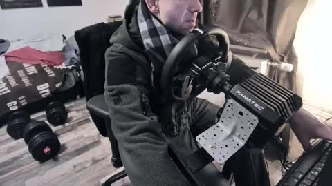 Snapshot of plboy23 chatting on 01/05/26, 06:22 Hello ask me . Im glad to see you here in my room. Welcome PVT is open online show from 01/05/26, 06:22