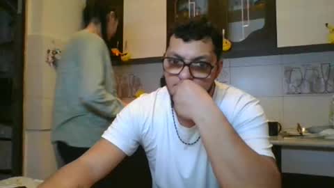 Snapshot of pleas3s_sweet chatting on 01/22/25, 08:28 pleas3s_sweet online show from 01/22/25, 08:28