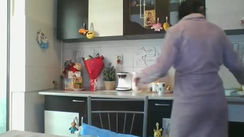 Snapshot of pleas3s_sweet chatting on 02/17/25, 07:37 pleas3s_sweet online show from 02/17/25, 07:37